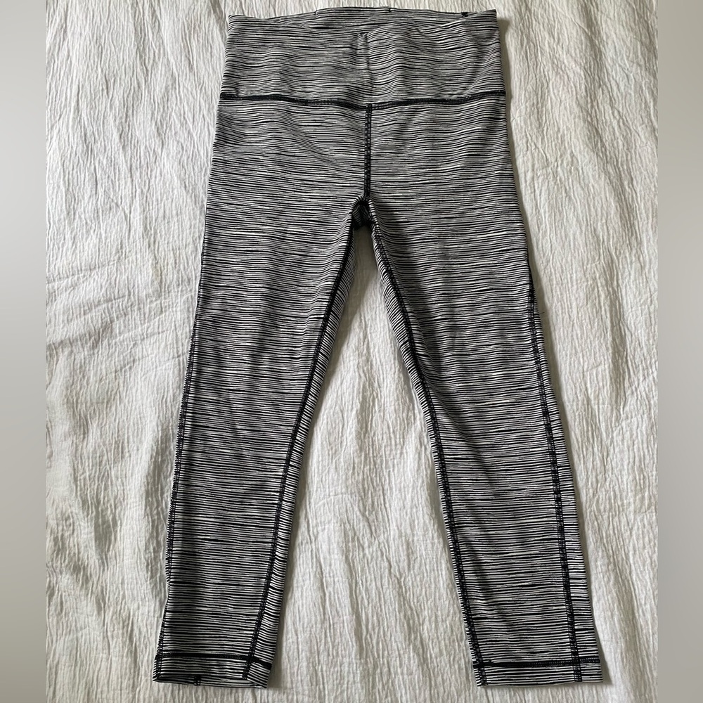 ATHLETA Ultimate Capri Tight